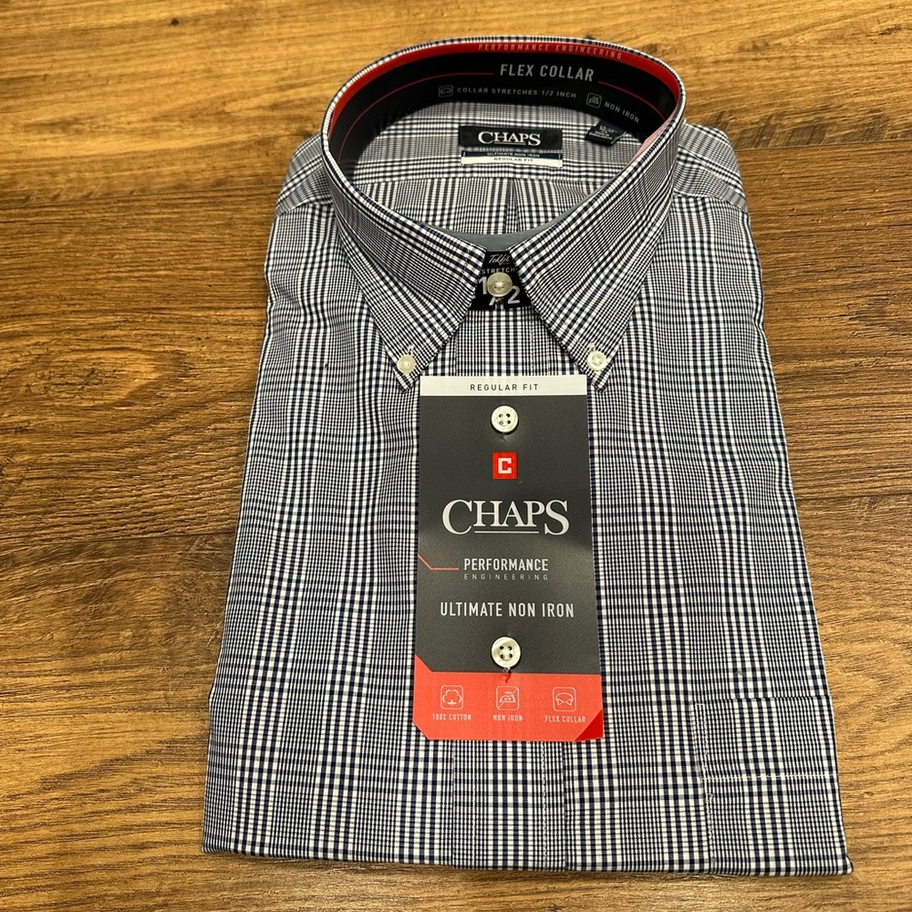 Chaps Men’s Button Down Dress Shirt